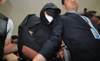 详讯：韩国机上擅开舱门乘客被逮捕