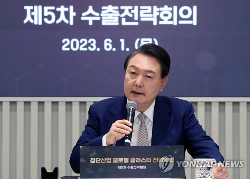 尹 지지율 1%p↓ 35%…총선전망 '與 승리' 37%, '野 승리' 49%[한국갤럽]