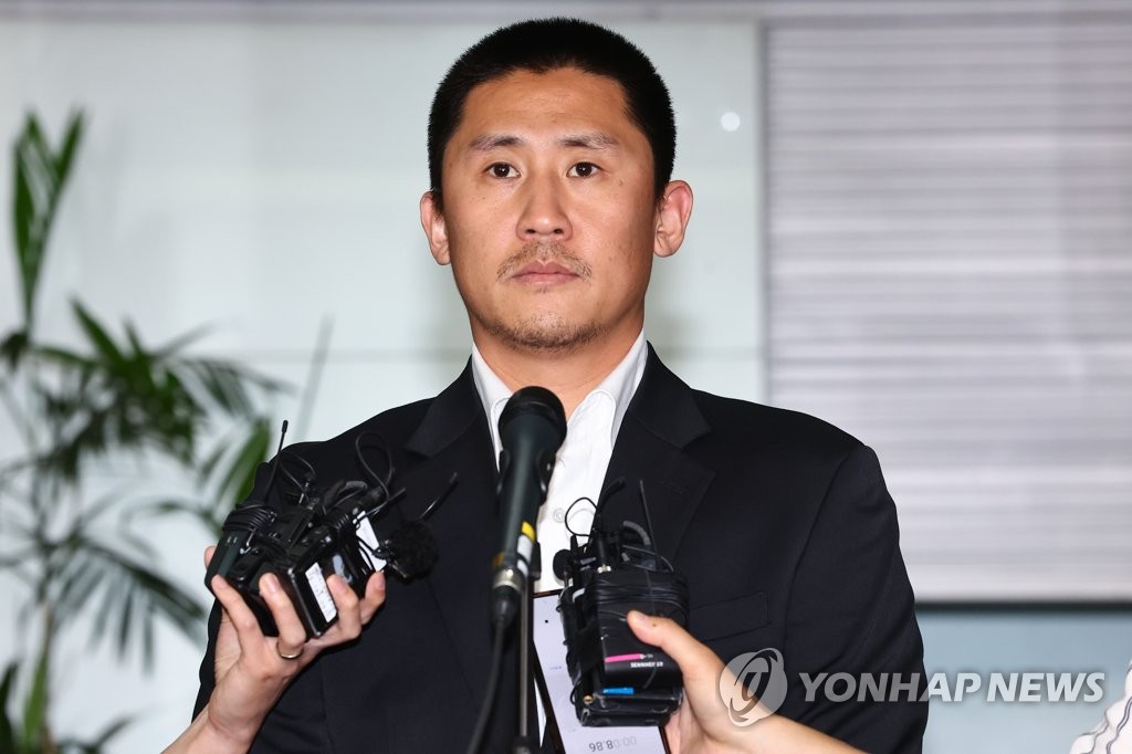NC Dinos pitcher Lee Yong-chan speaks to reporters at Korea Baseball Organization headquarters in Seoul on June 7, 2023, after attending a disciplinary hearing held over his drinking during the World Baseball Classic in Tokyo in March. (Yonhap)
