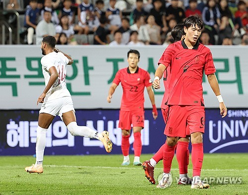 كوريا تخسر أمام قطر في سعيها للحصول على مكان في تصفيات كرة القدم
