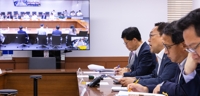 8월 취업 시장 통계 관련 발언하는 김병환 기재부 1차관