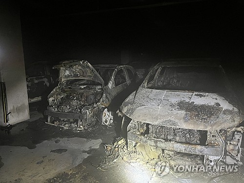 심야 광양 아파트 지하 주차장 불…130명 긴급 대피(종합2보)