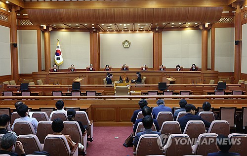 '대북전단 금지법' 위헌…헌재 "표현의 자유 침해 지나쳐"(종합)