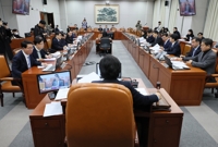  선거구 '유불리 따라 나눠먹기'한다면 정치개혁 자격없다