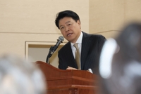 장제원, 2015년 성폭행 혐의 피소 경찰 수사…장 &quot;사실 아냐&quot;