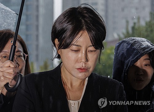 문다혜, 제주 단독주택 불법 숙박업 인정…15일 검찰 송치