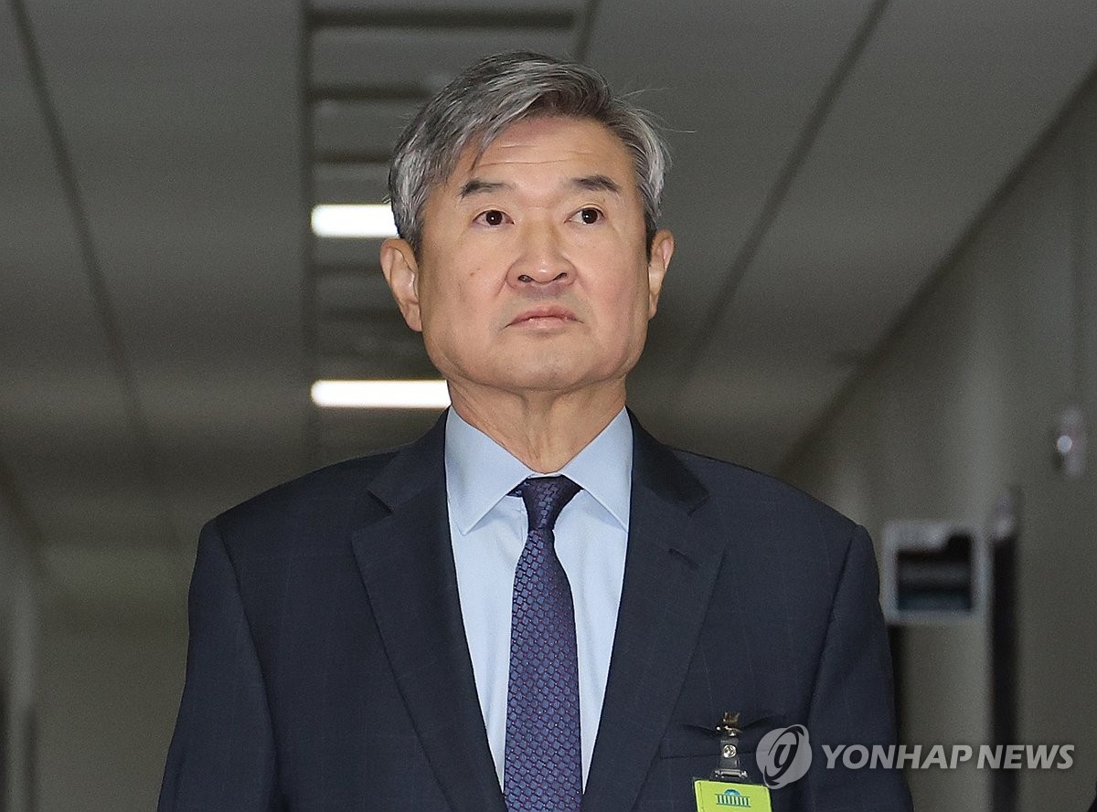 내란특검, 조태용 전 국정원장 압수수색…尹과 통화기록도…