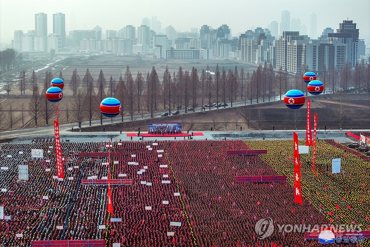 북한 김정은, 화성지구 4단계 1만세대 착공식 참석