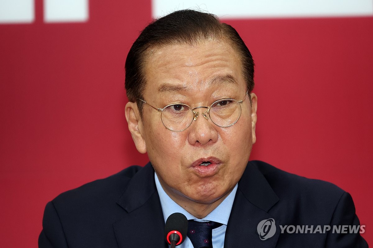 권영세 "이재명, 대통령 후보 자격 상실…자진사퇴가 상식"