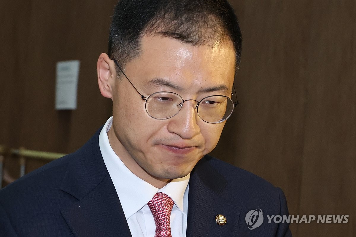 김상욱 "이재명과 통화, 입당 제안으로 이해…李유세 갈 수도"