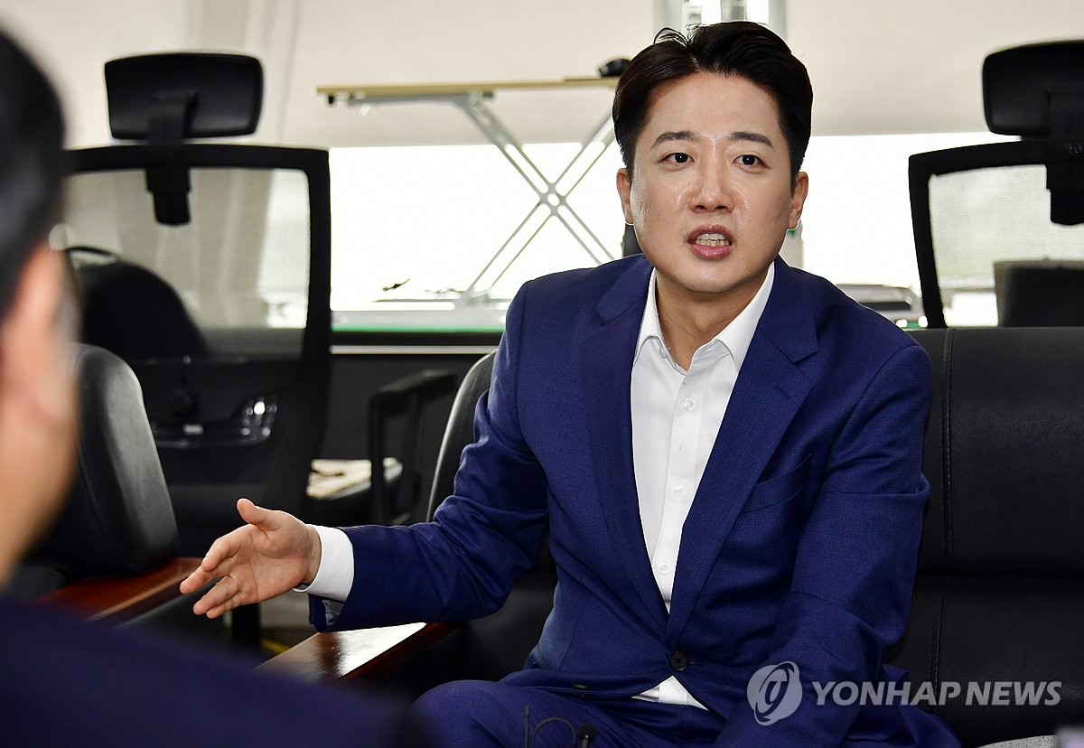 이준석 "김문수와 단일화, 구태로 보일 것…전혀 할 생각 없다"(종합)