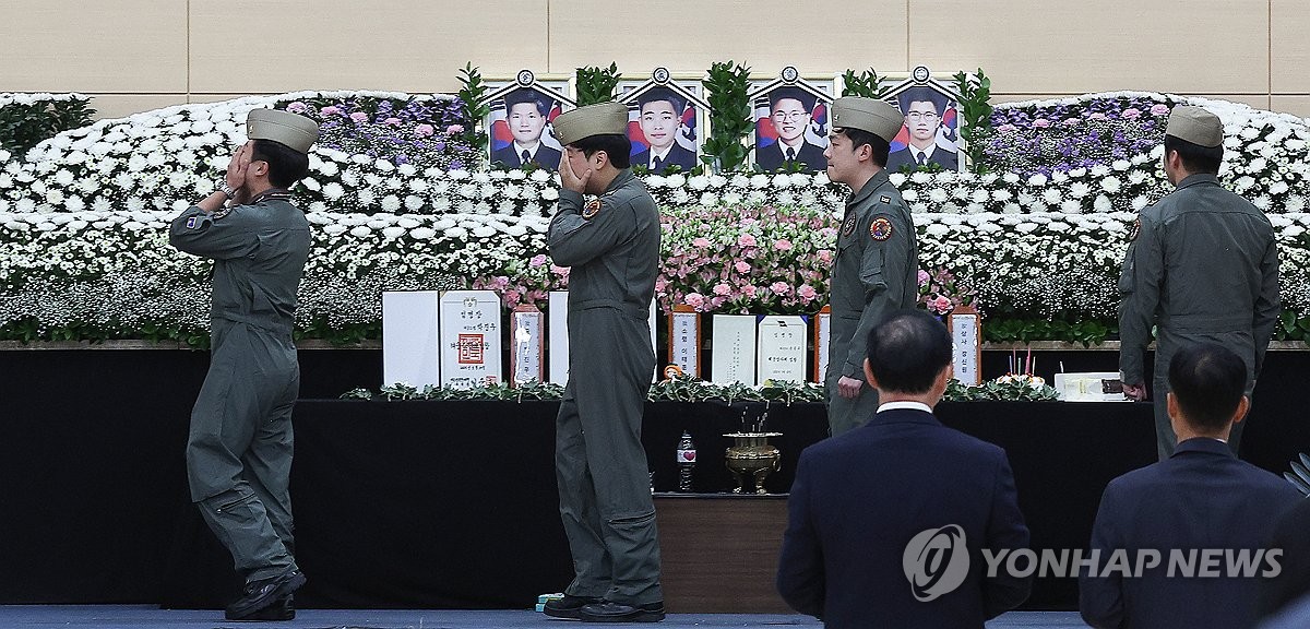 "이대로 보내야 하나"…해군 초계기 순직장병 오늘 영결식