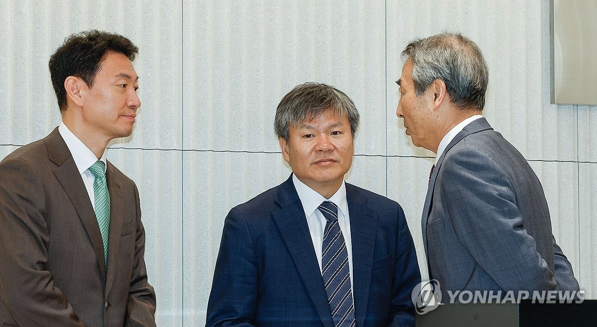 특검, 삼부토건 관계사 웰바이오텍 전현직 경영진 소환