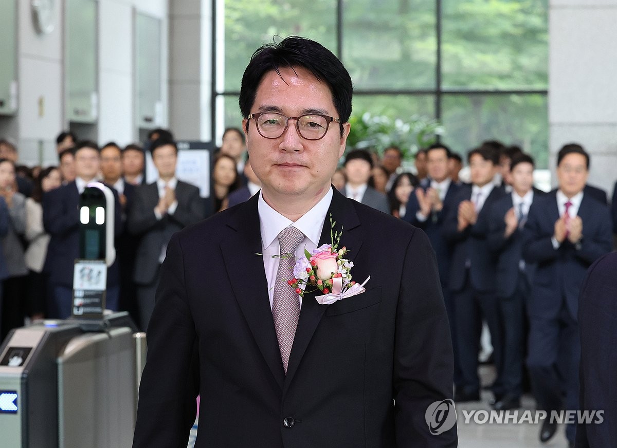 격변기 떠난 심우정 "검찰 필수역할 변해선 안돼…옳은길 아냐"