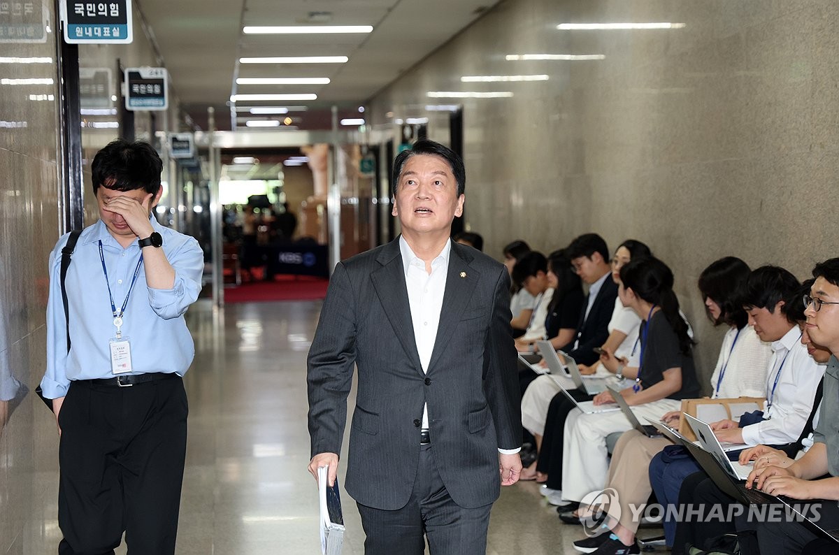 안철수, 당 대표 출마 질문에 "생각하고 있지 않다"(종합2보)