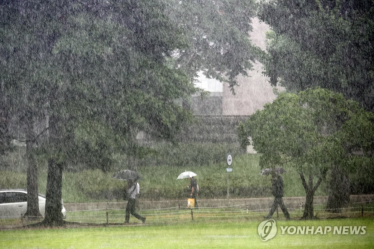 [속보] 기습폭우에 오목교 동측 지하차도 침수…성산 방…