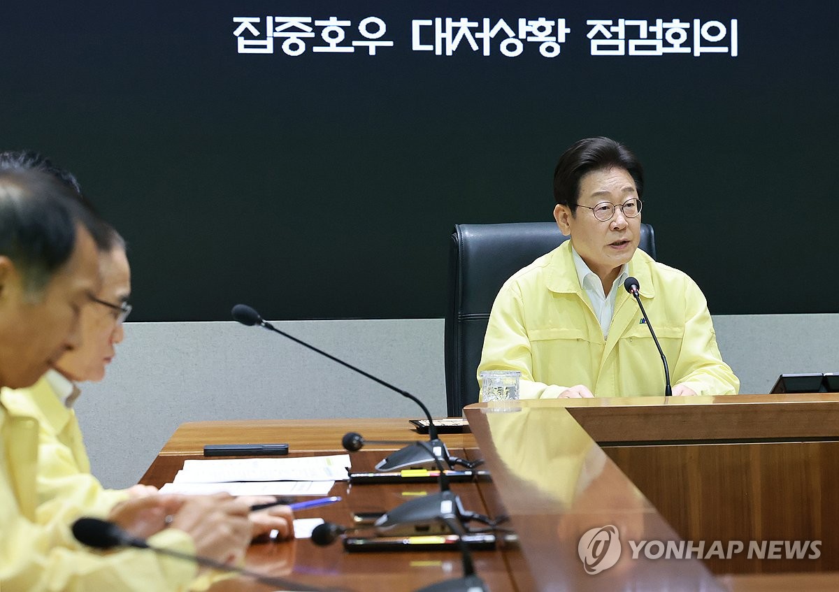 李대통령, 폭우피해 점검…"과하다 싶을 정도로 사고예방…