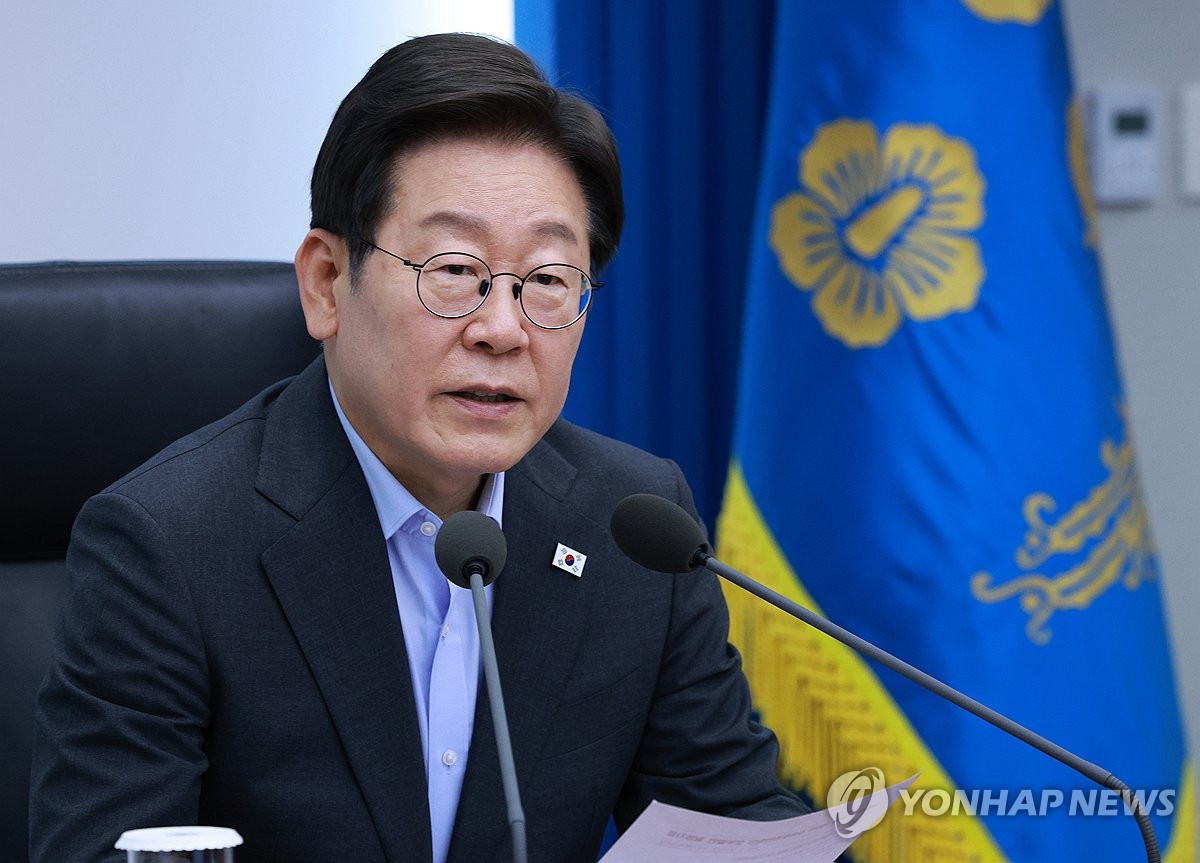 산재사망 SPC공장 직접 찾은 李대통령 "죽지않는 사회…