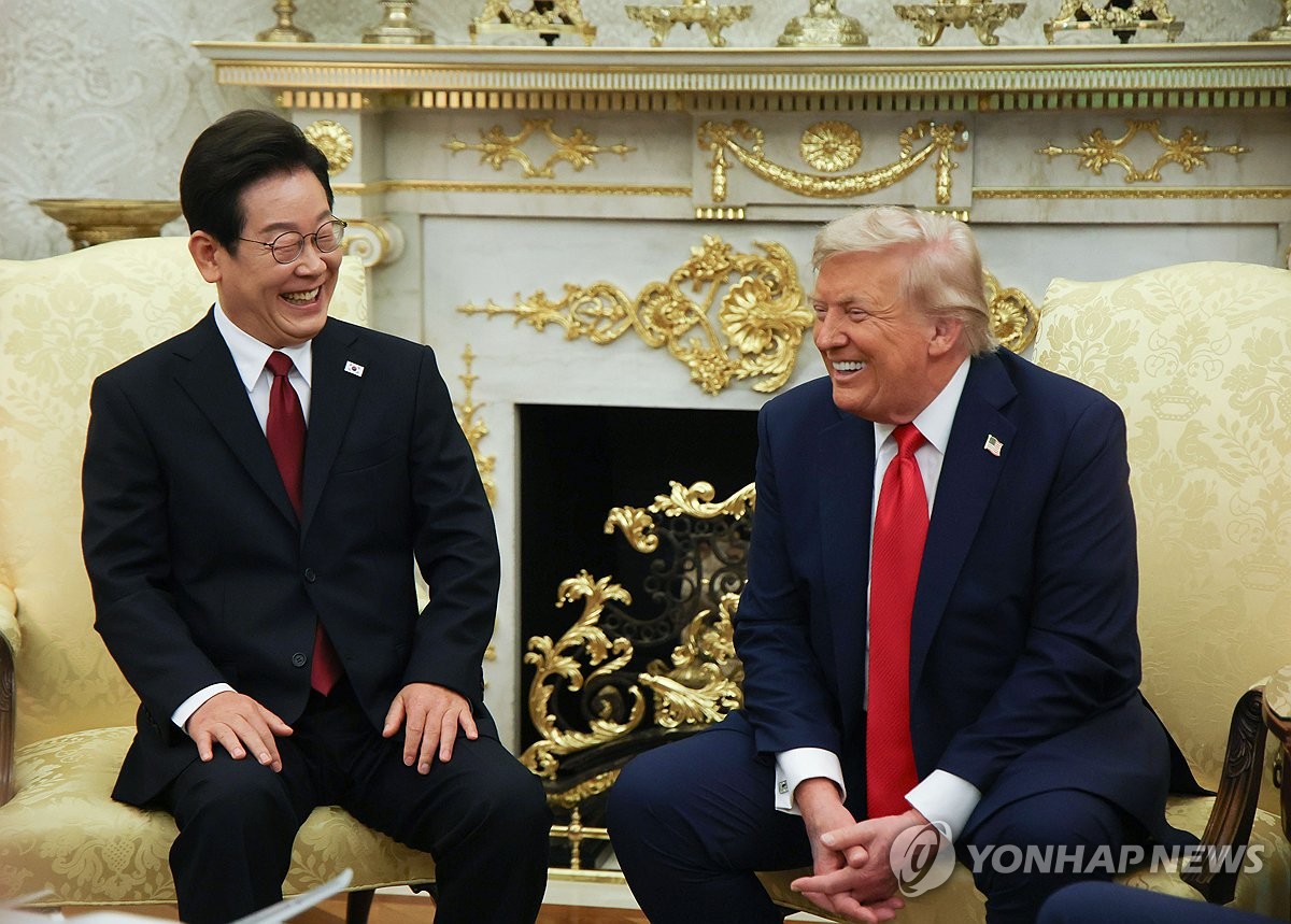 함께 웃는 이재명 대통령과 트럼프 대통령