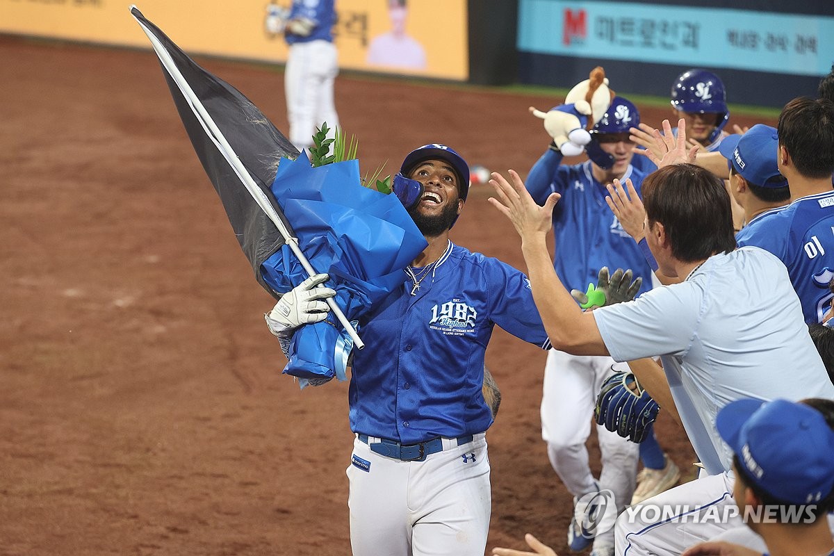 삼성 디아즈, 50호 홈런 폭발…KBO 최초 50홈런-150타점 대기록