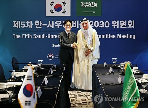  كوريا والسعودية تتفقان على توسيع التعاون في صناعات بناء السفن والمركبات والذكاء الاصطناعي