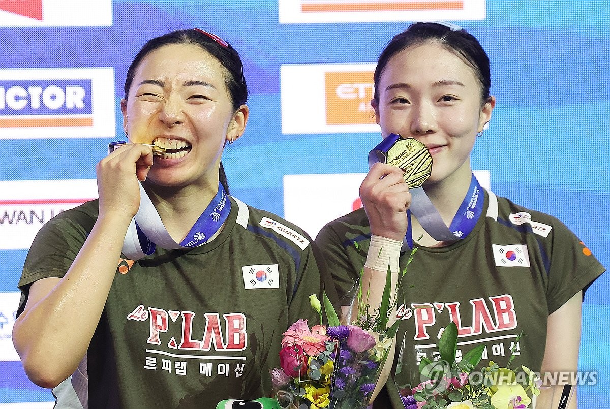 김혜정-공희용, 코리아오픈 여자복식 우승