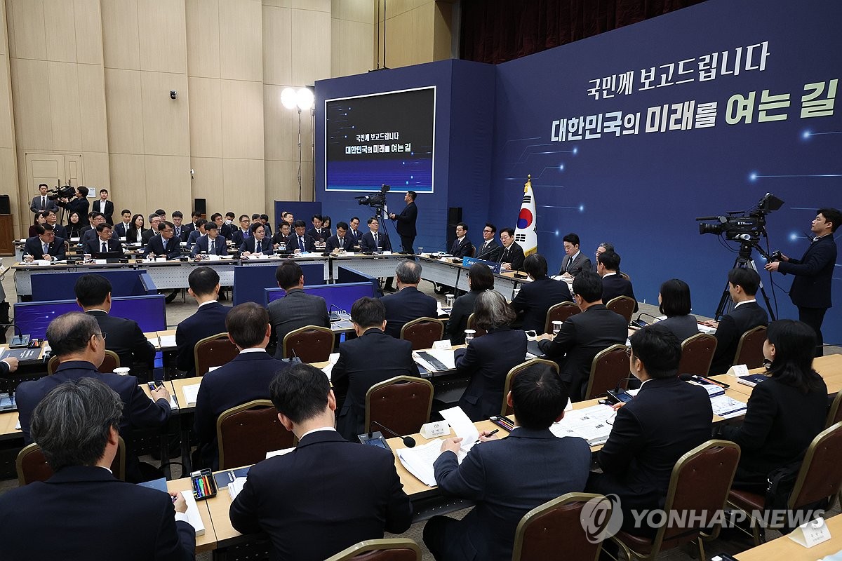 Media watchdog to address fake news via transparency center