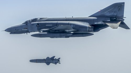 >F-4E 팬텀의 마지막 실사격