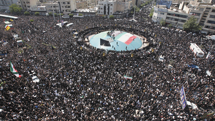 '수백만 인파'…테헤란서 라이시 장례식 엄수