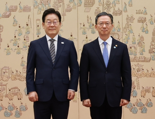 더 강해져 돌아온 '검찰 개혁'…수사권 내놓고 공소청 되나